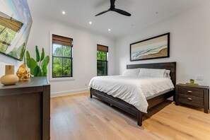 5 slaapkamers, een strijkplank/strijkijzer, gratis wifi, beddengoed