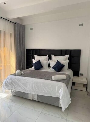 3 間睡房、熨斗/熨衫板、Wi-Fi、床單