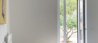 [The Little Red House] Quiet chalet