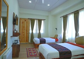 Deluxe Double or Twin Room, Valley View | In-room safe, desk, laptop workspace, iron/ironing board