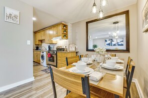 Apartment (2 Bedrooms) | Bahagian dalam