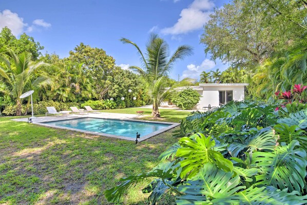 House (3 Bedrooms) | Front of property
