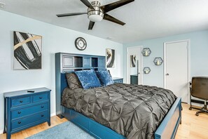 House (3 Bedrooms) | Interior - 7 Mi to Busch Gardens: Tampa Gem w/ Yard! (Tampa)