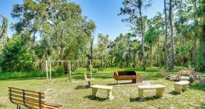 Private 3-acre Retreat w/ Game Room in Bunnell!