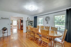 Talo (4 Bedrooms) | Sisätilat