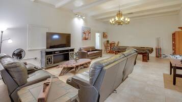 Casa (4 Bedrooms) | Vista frontal de la propiedad