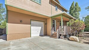 Unclassified image, 3 of 23, button - Walk to NAU & Dtwn Flagstaff: Studio w/ Balcony! (Flagstaff)