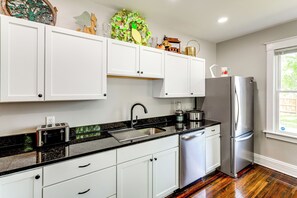 Casa (2 Bedrooms) | Interior