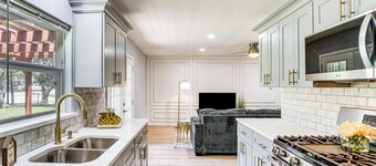 Family Home in Ft Worth Suburbs Near Benbrook Lake