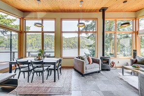 Hús (3 Bedrooms) | Að innan