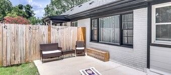 1 Mi to Dtwn Monroe: Family-friendly Duplex!
