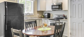 1 Mi to Dtwn Monroe: Family-friendly Duplex!