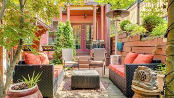 House (Multiple Bedrooms) | Front of property