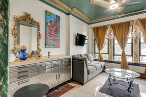 Casa (Multiple Bedrooms) | Interior