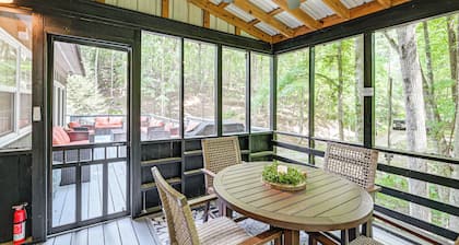 Pet-friendly Philpott Lake Cabin: Hiking & Boating