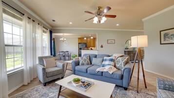 Rumah (4 Bedrooms) | Interior