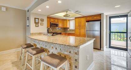 Panoramic Gulf Views: Renovated Fort Myers Condo!
