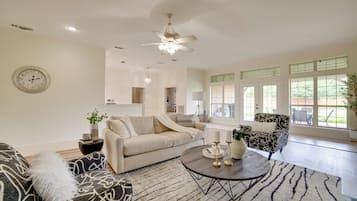 Rumah (4 Bedrooms) | Interior