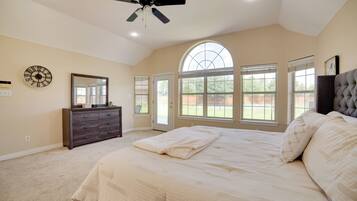 Rumah (4 Bedrooms) | Interior