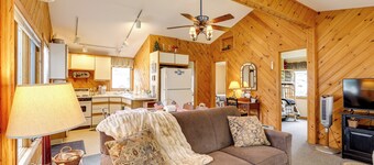 Waterfront Cottage on Lake George w/ 2 Docks!