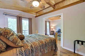 House (1 Bedroom) | Interior