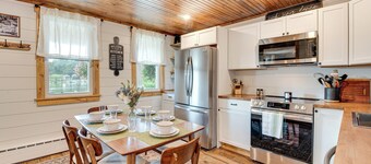Recently Renovated Harveys Lake Retreat w/ Dock!
