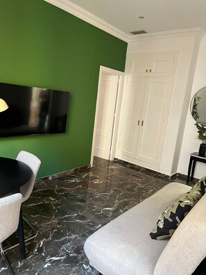 Interior - Quality Homes Granada - QH City Hall 04 (Granada)