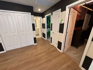 Apartment | 5 bedrooms, Internet