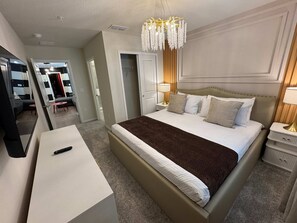 Apartment | 5 bedrooms, Internet - Magical 5BR w Pool Minutes From Disney 16161 (Clermont)