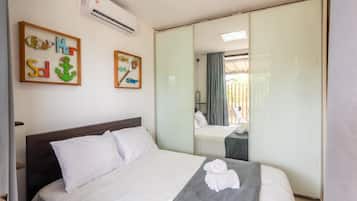 Basic Apartment | 3 bedrooms, free WiFi