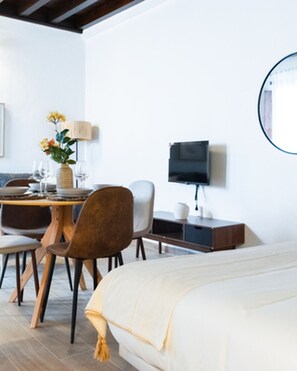 Dining - Quality Homes Granada - QH Correo Viejo 02 (Granada)