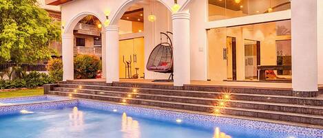 Alberca al aire libre