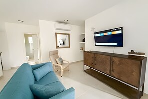 TV - Charming condo with pool near Bavaro Beach (Punta Cana)
