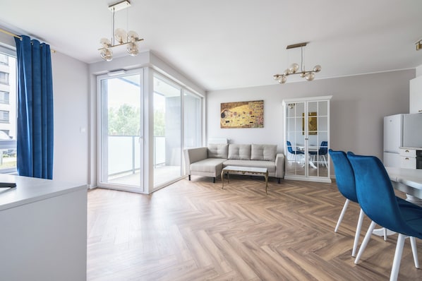 Tabla de planchar con plancha y wifi gratis