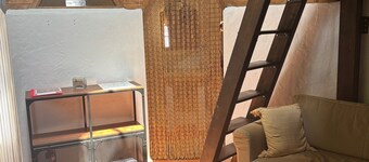 Dome in the mountains, secluded and peaceful. Pets welcome!