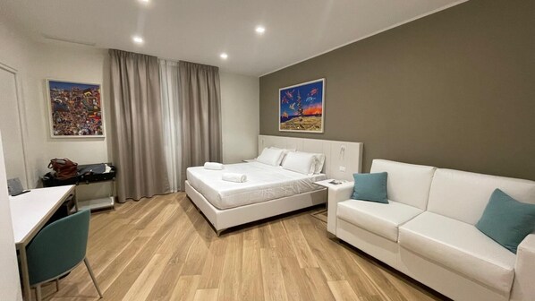 Deluxe Quadruple Room