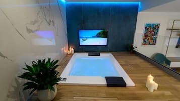 Caja de seguridad en la habitación, cunas, wifi gratis y ropa de cama