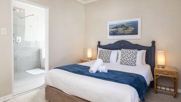 4 habitaciones, tabla de planchar con plancha, wifi y ropa de cama