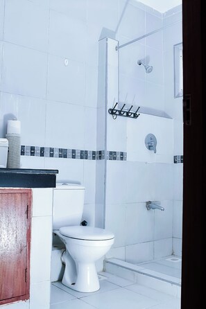 مناشف، ورق حمّام