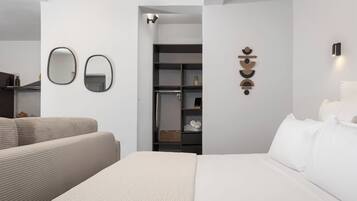 1 soverom, strykejern/-brett, reiseseng for barn og wi-fi (inkludert)