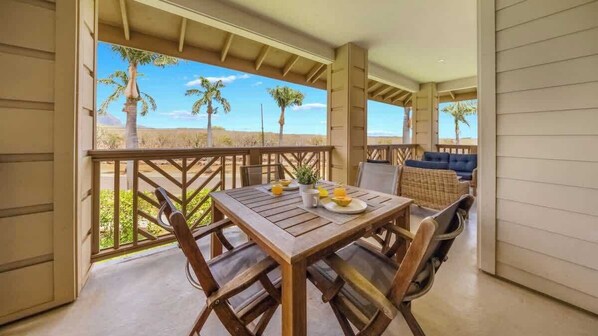 Outdoor dining
