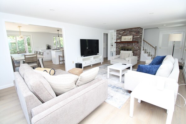 تلفزيون ذكي