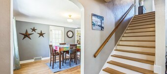 Charming Home Near Unc & Dt Greeley 5 Bedroom Home