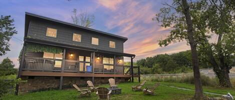 Cabin, 2 Bedrooms | Terrace/patio