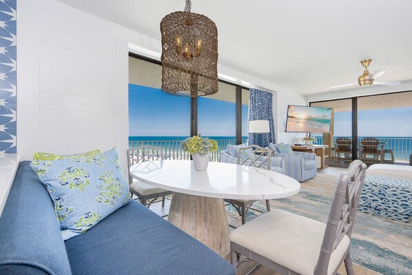 Condo, 3 Bedrooms | Interior