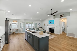 Maison, 3 chambres | Intérieur