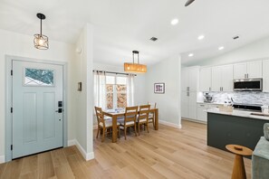 House, 3 Bedrooms | Dining - Sunny 3BR w/Hot Tub & Game Room Home (Gulf Breeze)