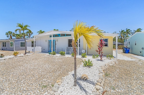 House, 3 Bedrooms | Exterior