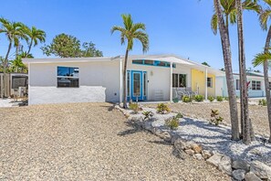 House, 3 Bedrooms | Exterior