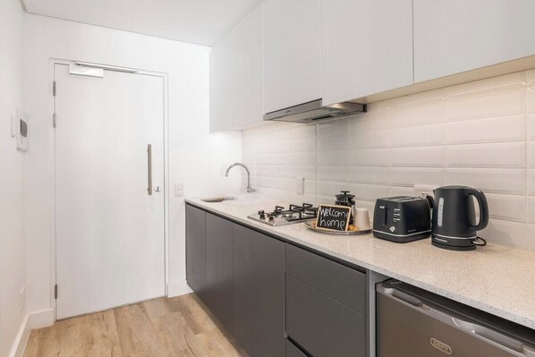 Fridge, microwave, stovetop, toaster